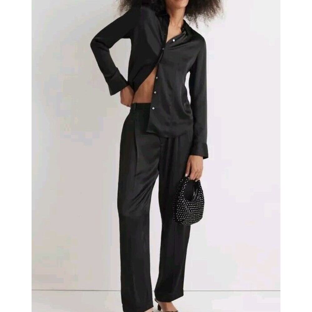 NEW Madewell Womens Darted Button Up Satin Shirt Size 2 Black Long Sleeve Chic